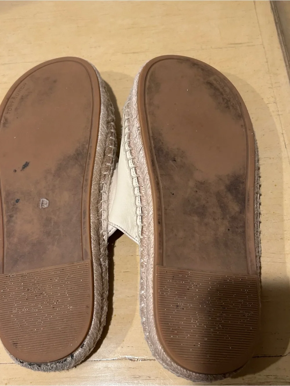 Tory Burch cream leather double buckle slide espadrilles in size 11
